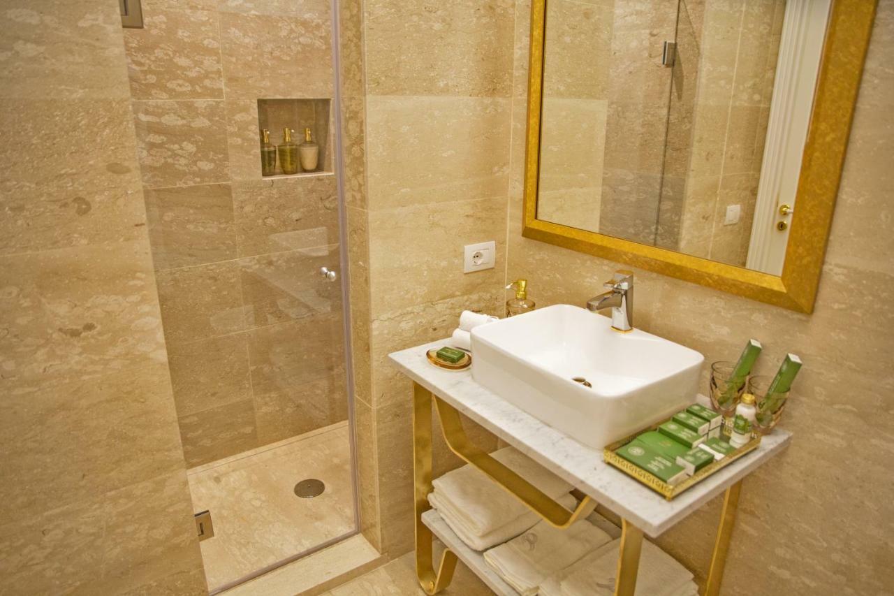 Piazza Posta Dimora Di Charme Hotel โปรชิดา ภายนอก รูปภาพ