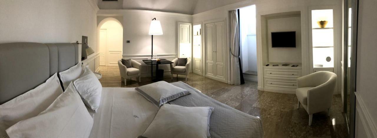 Piazza Posta Dimora Di Charme Hotel โปรชิดา ภายนอก รูปภาพ